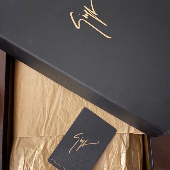 New! IN BOX! Giuseppe Zanotti Heel - Picture 5 of 10